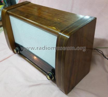 1054; Venüs Radyo; where? (ID = 2373554) Radio