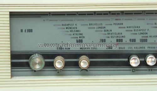 Harmonia R4300; Videoton; (ID = 1663601) Radio