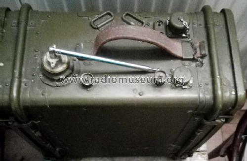 Háton hordozható rádió - Portable Transceiver R-108d; Videoton; (ID = 3014846) Mil TRX