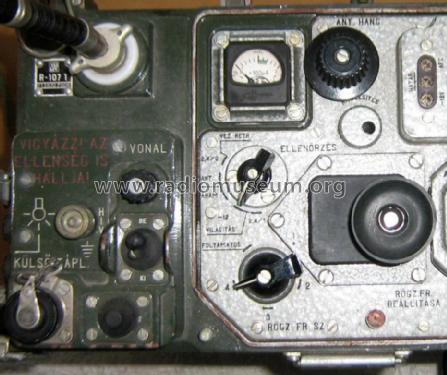 UKW-Funkgerät R-107T; Videoton; (ID = 1400455) Mil TRX