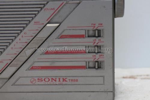 Sonik TR88; Unknown to us - (ID = 1823107) Radio