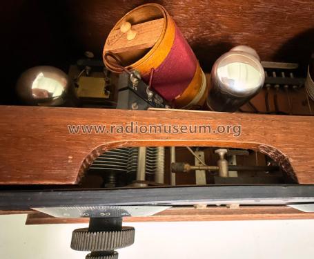 Neutrodyn ; Walser, Conrad; (ID = 3174937) Radio