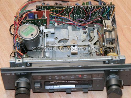 Auto Stereo Cassetten Radio W100; Waltham S.A., Genf (ID = 2625534) Car Radio