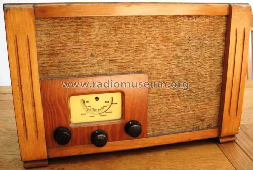 Wartime Civilian Receiver Utility Set; Wartime Joint (ID = 2079990) Radio