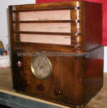 Ermete ; Watt Radio; Torino (ID = 939174) Radio