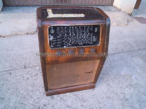 Giubileo ; Watt Radio; Torino (ID = 2103899) Radio