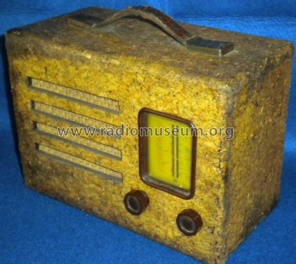 Piccolo ; Watt Radio; Torino (ID = 1306474) Radio