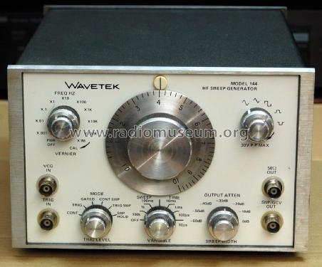 HF Sweep Generator 144; Wavetek Corporation; (ID = 2315840) Equipment