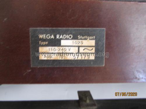 1025; Wega, (ID = 2521516) Radio