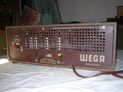 118; Wega, (ID = 1900816) Radio