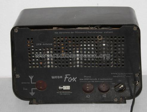 Fox 365W; Wega, (ID = 2173475) Radio