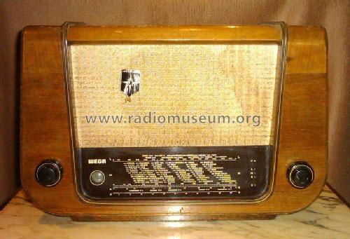 Lux 365W-4; Wega, (ID = 132469) Radio
