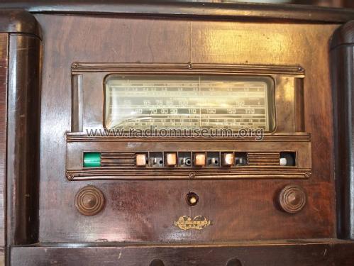 1139 ; Western Auto Supply (ID = 1591643) Radio