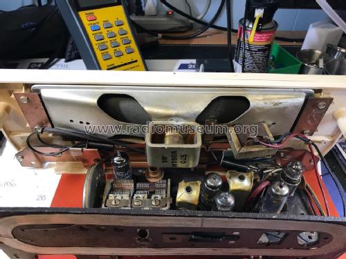 H-637T6A V-2391-6 Chassis; Westinghouse El. & (ID = 2687315) Radio