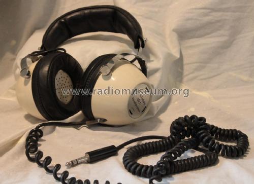 2Way 4Speaker System - Professional Series - Stereo Headphones DD1; Wharfedale Wireless, (ID = 2102506) Speaker-P