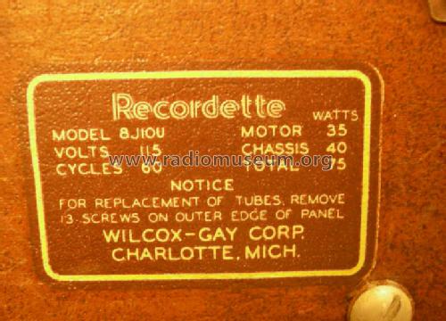 Recordette 8J10U; Wilcox-Gay Corp.; (ID = 1009223) Radio