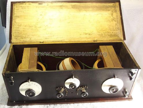 Three Circuit Tuner ; Wilcox Laboratories, (ID = 1837016) mod-pre26