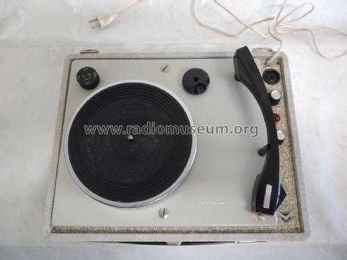 Sconosciuto - Unknown ; Wilson; Milano (ID = 2851641) R-Player