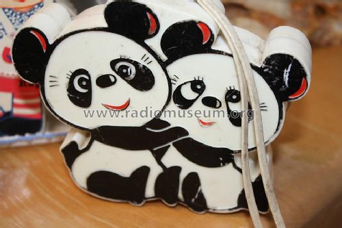 Panda Bears ; Windsor Industries, (ID = 1408214) Radio