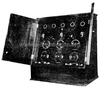 5-Valve Cabinet Receiver ; Wireless Equipment (ID = 1077399) Radio