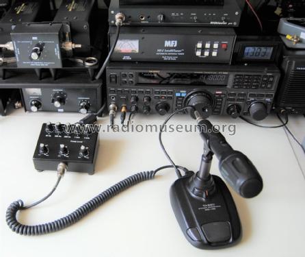 FT-950; Yaesu-Musen Co. Ltd. (ID = 2656943) Amat TRX