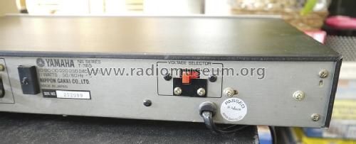 Natural Sound AM/FM Stereo Tuner T-760; Yamaha Co.; (ID = 1406755) Radio