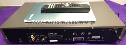 Natural Sound Compact Disc Player CDX-497; Yamaha Co.; (ID = 2454394) R-Player