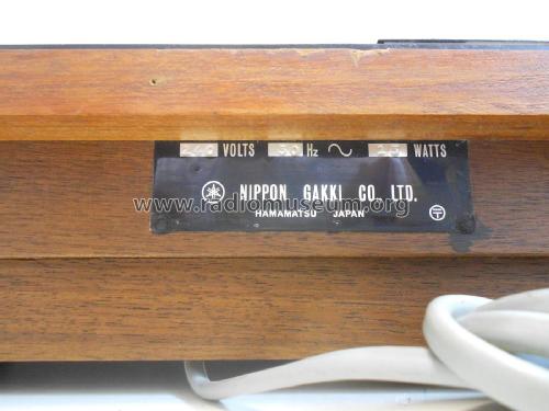 YP-700; Yamaha Co.; (ID = 2169166) R-Player