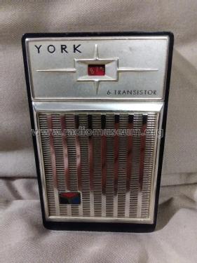 6 Transistor TR-63 ; York New York (ID = 2446165) Radio