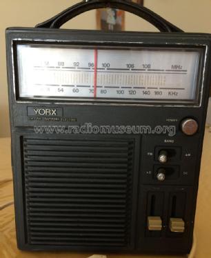 AM/FM Battery Electric P3750; Yorx Electronics; (ID = 1846225) Radio