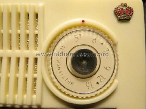 All Transistor - 4 Transistor Portable Radio ; Yuko Electronic Co., (ID = 2482753) Radio