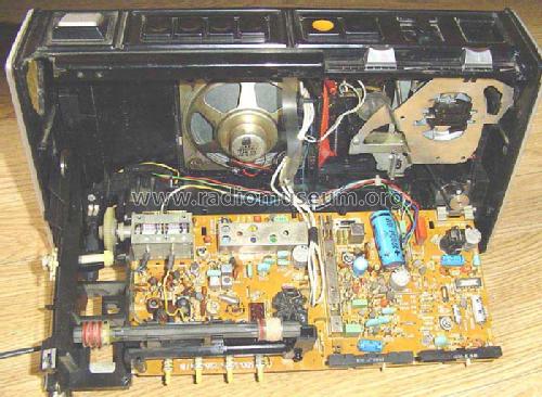 Grundig RB3200 Automatic; Unitra ZRK, Zaklady (ID = 257703) Radio