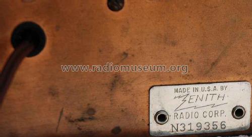 10S130 Ch= 1004; Zenith Radio Corp.; (ID = 1166148) Radio