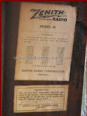 42; Zenith Radio Corp.; (ID = 188120) Radio