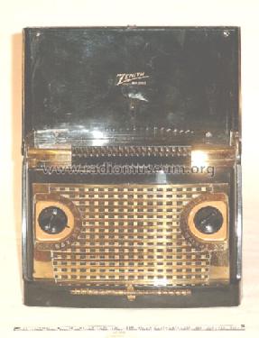 4G800YZ Ch= 4E41Z; Zenith Radio Corp.; (ID = 40817) Radio