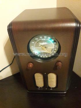 5R226 Childs Radio Ch= 5526; Zenith Radio Corp.; (ID = 2334872) Radio