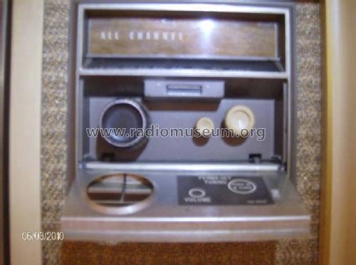 6275U ; Zenith Radio Corp.; (ID = 2153423) Televisore