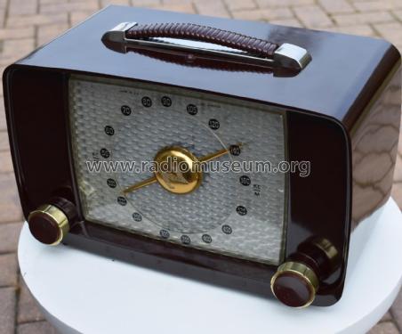 6D815 The Zephyr Ch= 6E05; Zenith Radio Corp.; (ID = 2242104) Radio