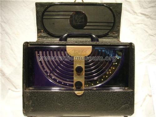 6G001Y Universal Ch=6C40; Zenith Radio Corp.; (ID = 1930632) Radio