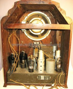 715 Ch= 2053; Zenith Radio Corp.; (ID = 1417761) Radio