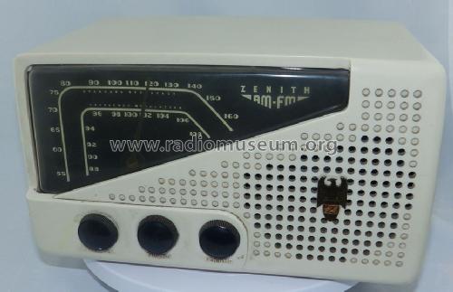 7H822 Ch= 7E02; Zenith Radio Corp.; (ID = 1676641) Radio