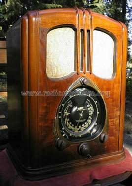 7-J-232 'Waltons' Ch=5711; Zenith Radio Corp.; (ID = 1243227) Radio