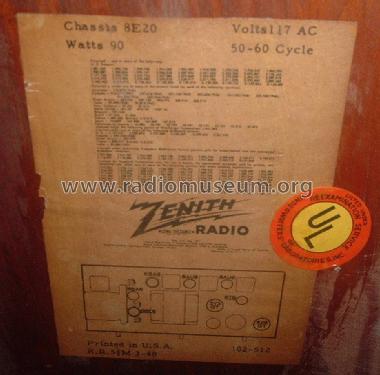 8H832 Ch= 8E20; Zenith Radio Corp.; (ID = 1228132) Radio