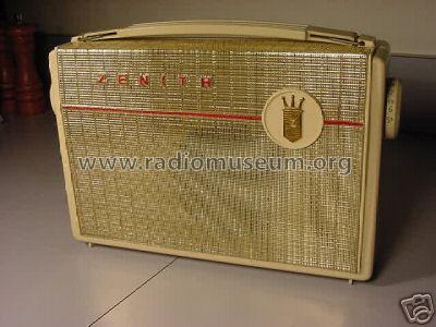 A400 'Holiday' Ch= 4A40; Zenith Radio Corp.; (ID = 188583) Radio