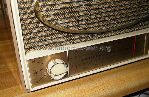 C725L 'The Super Sapphire' Ch= 7C06; Zenith Radio Corp.; (ID = 1391000) Radio