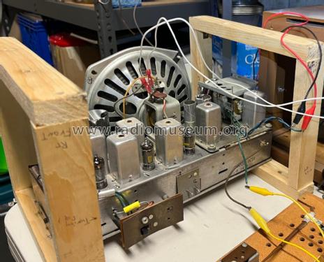 C835R 'The Super Symphonaire' Ch= 8C01; Zenith Radio Corp.; (ID = 3017922) Radio