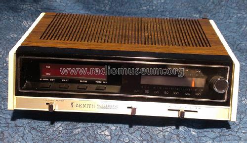 H461W Electronic ; Zenith Radio Corp.; (ID = 1454852) Radio