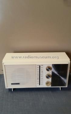 Z412W Solid State ; Zenith Radio Corp.; (ID = 2356496) Radio