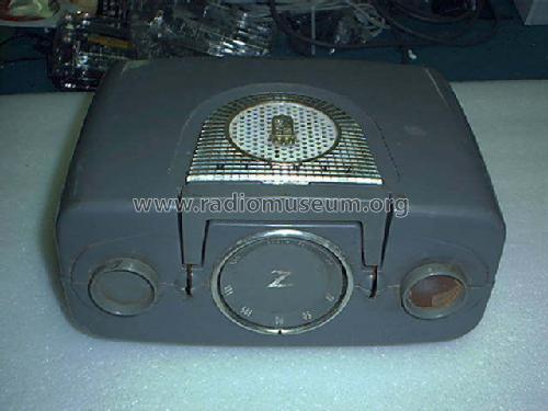 J402G Ch= 4J40; Zenith Radio Corp.; (ID = 161685) Radio