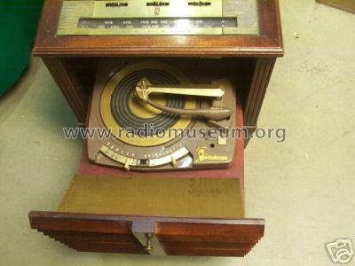 L845R Ch= 8L21; Zenith Radio Corp.; (ID = 143436) Radio